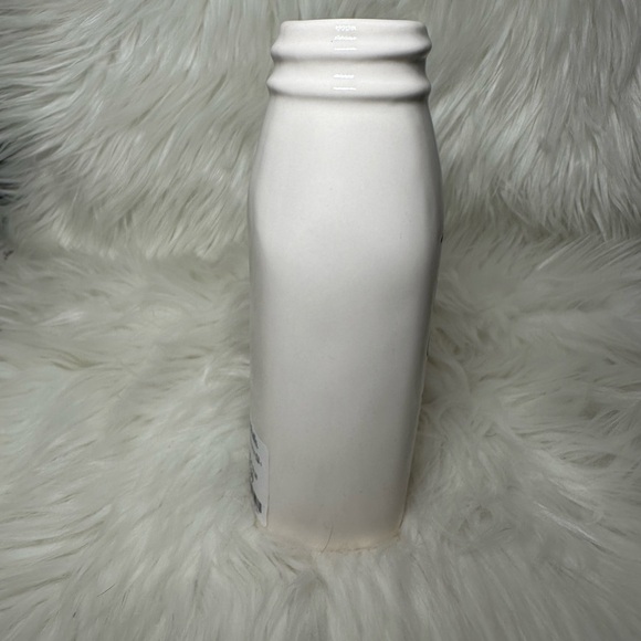 Rae Dunn Flower Vase - Picture 2 of 3